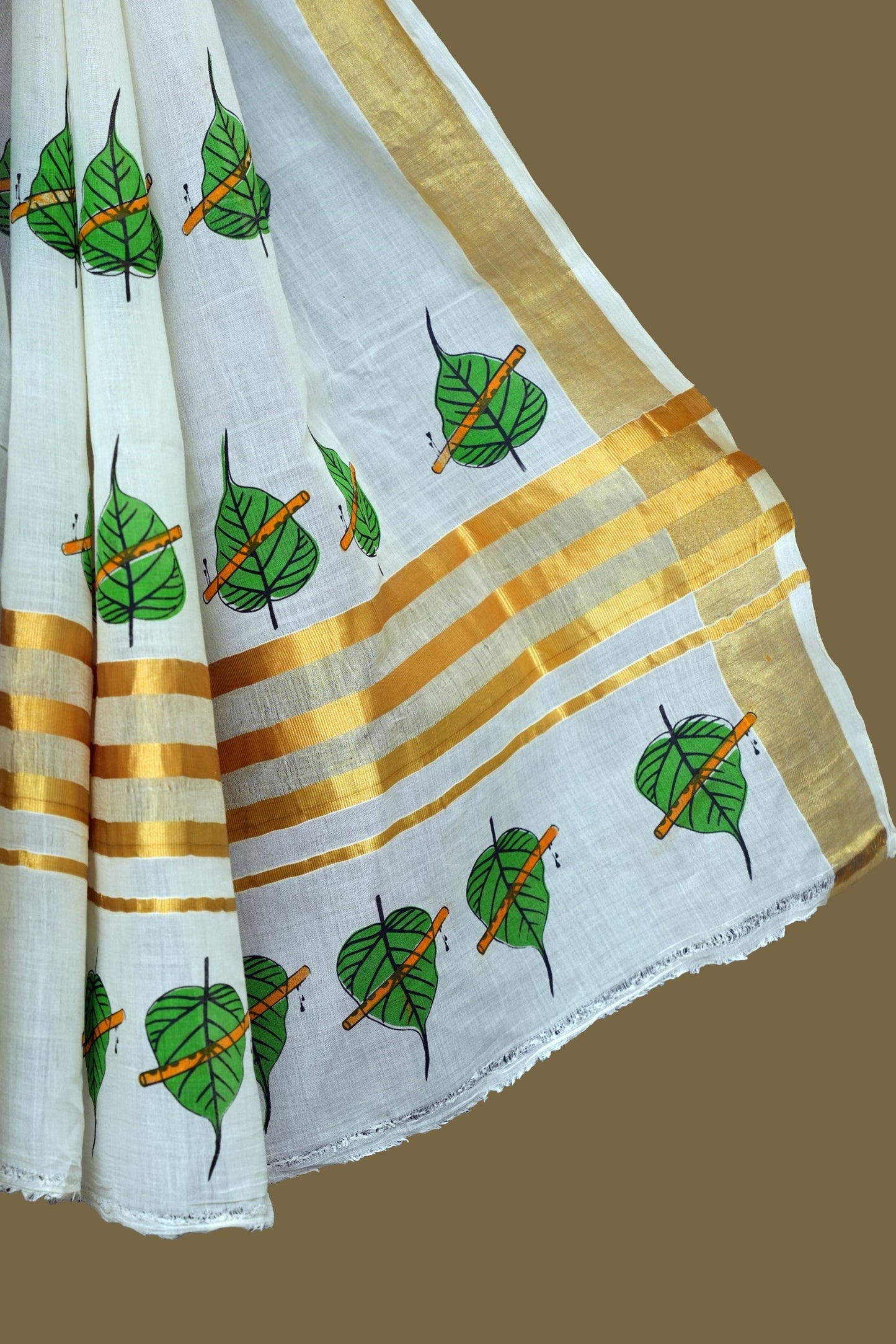 Erthnik™ Kerala Cotton Saree – Leaf Motif with Kasavu Border